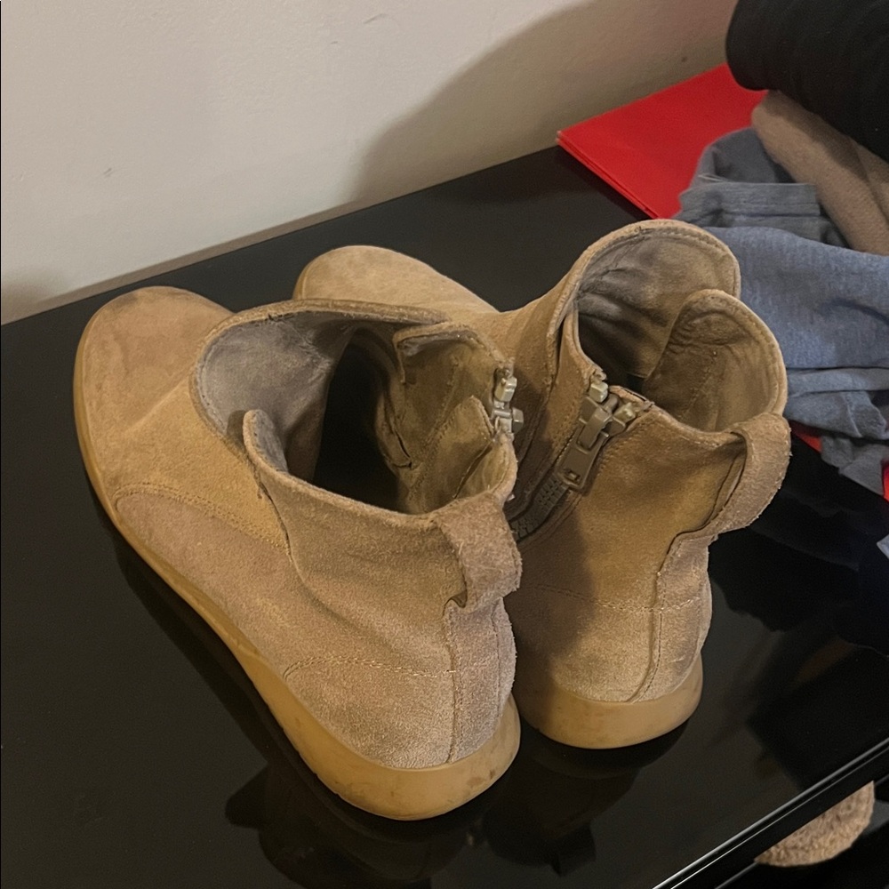 Zara - Picture 4 of 5